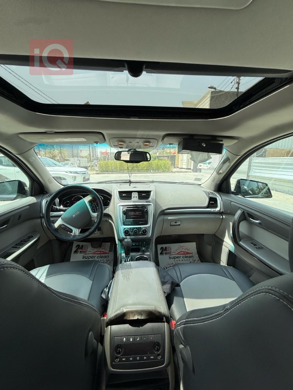 GMC Acadia
